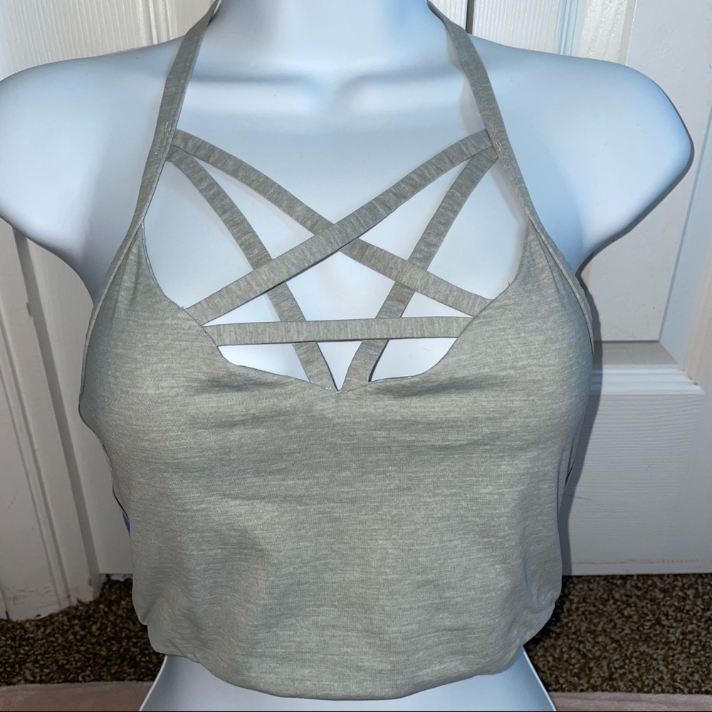 Pink últimate sport bra size  M